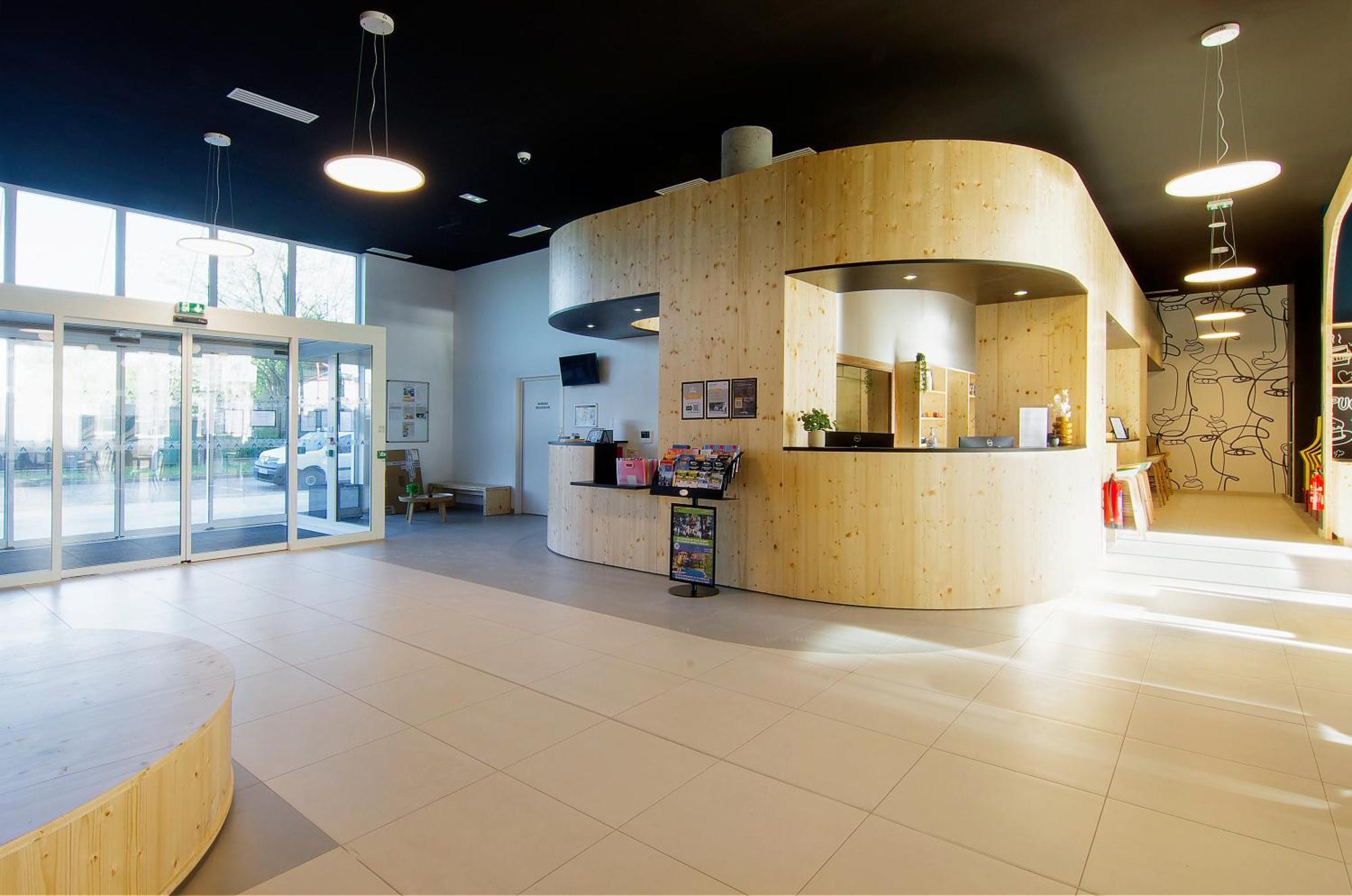 Aparthotel Sweetly I-Art Gradignan - Bordeaux Sud Exterior foto